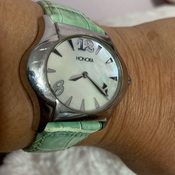 Honora Mother Of Pearl Watch - Picture 6 of 8